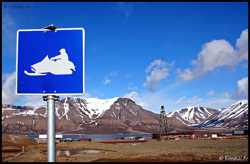 spitzberg_5990aaa.jpg - Longyearbyen. Circulation.